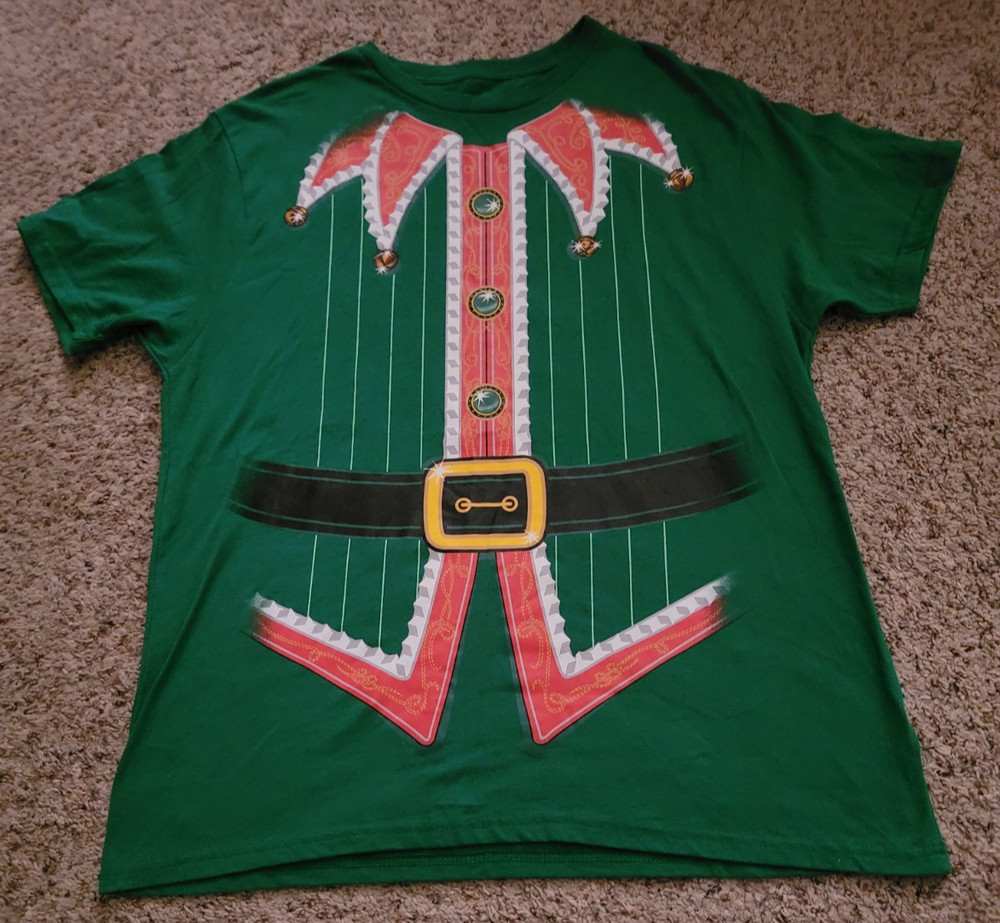 Men’s Size XL Green Short Sleeve T-Shirt Santa Helper Christmas Elf Holiday Time