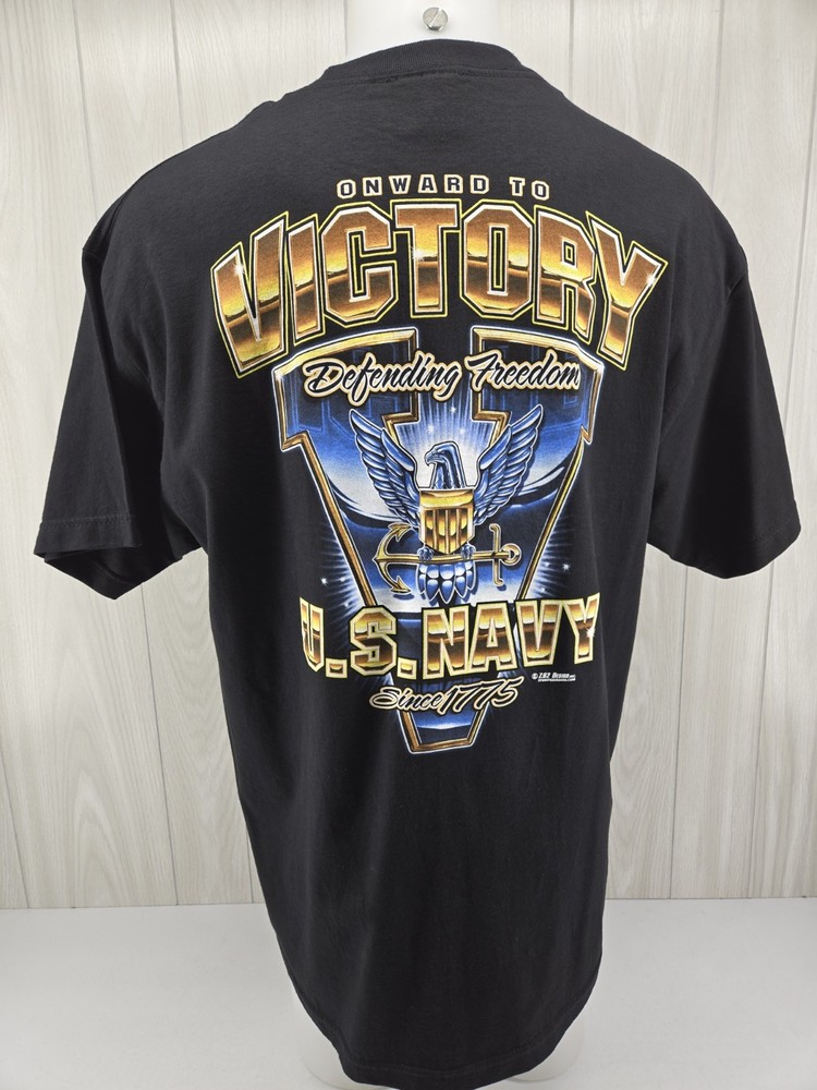 US Navy Men’s XL Black Graphic T-shirt Onward to Victory 7.62 Designs