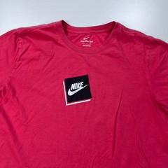 Nike Logo Shirt Mens Large Red Crew Neck Logo Casual Sports Swoosh