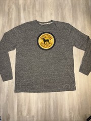 The Black Dog Large Gray Long Sleeved Top Boston Hockey 1971