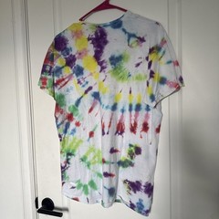 Hanes -Red Yellow Blue Tie Dye -Hippie T-Shirt -Hand Dyed Size S – Never Worn