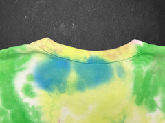 Nike Tie-Dye YELLOW, GREEN, & BLUE T-Shirt – Size LARGE – New Without Tags