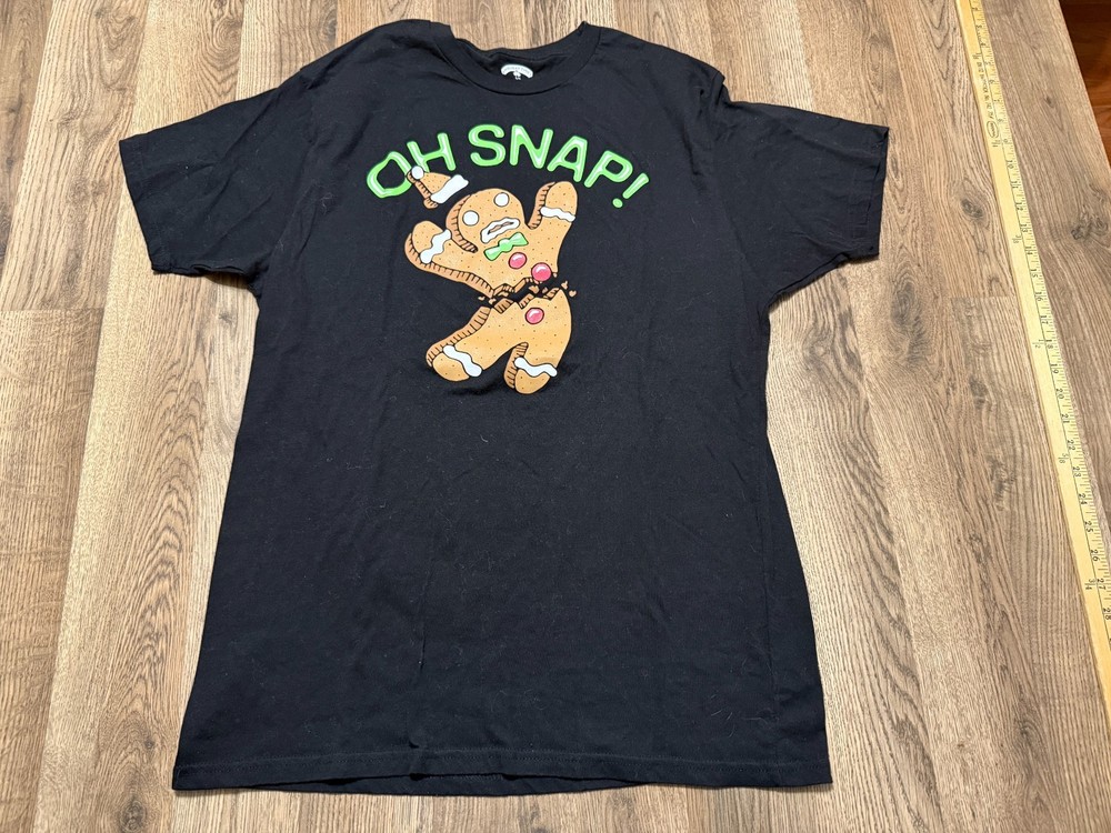 Holiday Time Shirt, Men’s Size Large, Black, Ginger Bread Man Oh Snap
