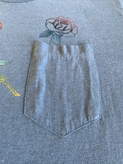 VTG 90’s Blue Womens pocket T-shirt, crewneck, rose themed, medium