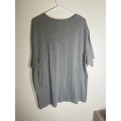 Nike XXL grey mens T-Shirt w/black design-used good condition