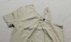 ASOS DESIGN Mens Circle Detail T-Shirt w/ One Shoulder Cut Out AR8 Cream Large