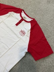Vans Men’s Short Sleeve Henley T-shirt Henley Size Medium Red & White