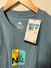 New Nike SB Bus Pass t-shirt mens size Medium blue turquoise