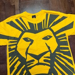 Disney The Lion King Broadway Musical T-Shirt Mens Medium Yellow Graphic Mask