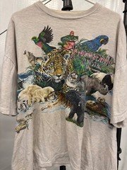 Vintage 1994 Endangered Species of the World Graphic Tee Single Stitch Nature