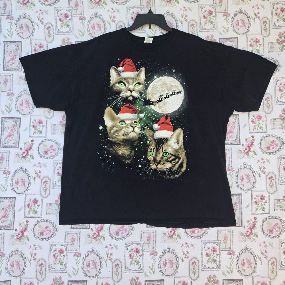 Christmas Space Cats T-Shirt Santa Hats Sleigh Moon Galaxy Black Graphic Tee 3XL