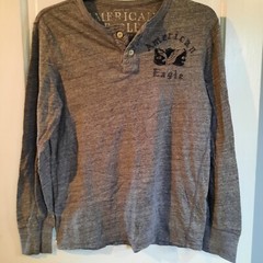 Mens American Eagle Long Sleeve Heathered Gray Henley Black Logo Sz Medium EUC