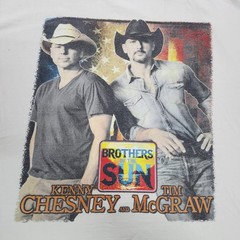 Kenny Chesney Tim McGraw Brothers of the Sun Tour 2012 Hanes Beefy-T White Large