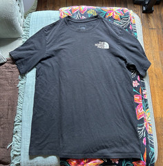 The North Face Men’s Black Graphic Logo Crew Neck T-Shirt Cotton Size L