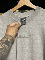 GRAIL Oakley Software Vintage Grey T Shirt Size X Large Flaming Surfboard Skull