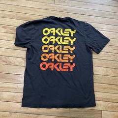 OAKLEY T Shirt Men M Black Orange Yellow Spellout Grunge Custom Sports Tee 38″