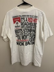 VTG 90s Marlboro Country Store Pocket T-Shirt “Red Hot Roadhouse” On Size USA