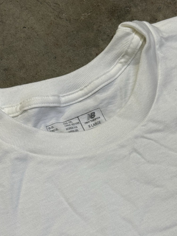 Men’s New Balance White T-Shirt Heavy Cotton Size: XL Blank White New Balance