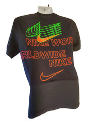 Nike Worldwide Tour Graphic T-shirt Men’s Medium Black Short Sleeve (S-2)