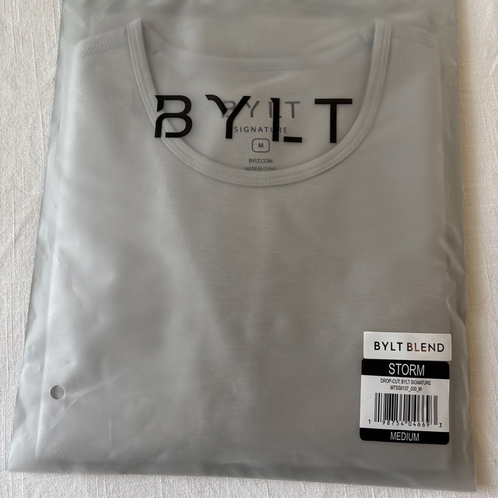 BYLT Signature Basics Men’s S/S Blend, Size Medium, Drop Cut Shirt NWT