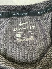 Nike Running Shirt Mens Medium Gray Dri-FIT Long Sleeve Seamless Knit Top