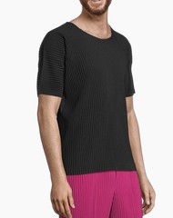 Homme Plissé Issey Miyake Basics Pleated Crewneck T-Shirt size 2/medium