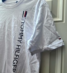 Tommy Hilfiger Boy’s White Logo Cotton Jersey Crew Neck T-Shirt XL Short Sleeve