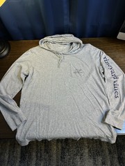 Vineyard Vines Hoodie Shirt Men Medium Lightweight Pullover Whale Logo Gray