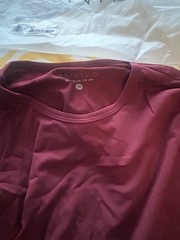 ESNTLS 5 Shirts Mens Medium Long Sleeve Pullover Tencil New never worn.
