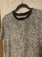 RISE AS 1NE White/Black Shirt w/Zippers High Low Shirt Medium Item #1161
