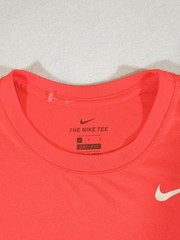 Nike The Nike Tee Men’s Dri-FIT Red Crew Neck Short Sleeve T-Shirt L Logo