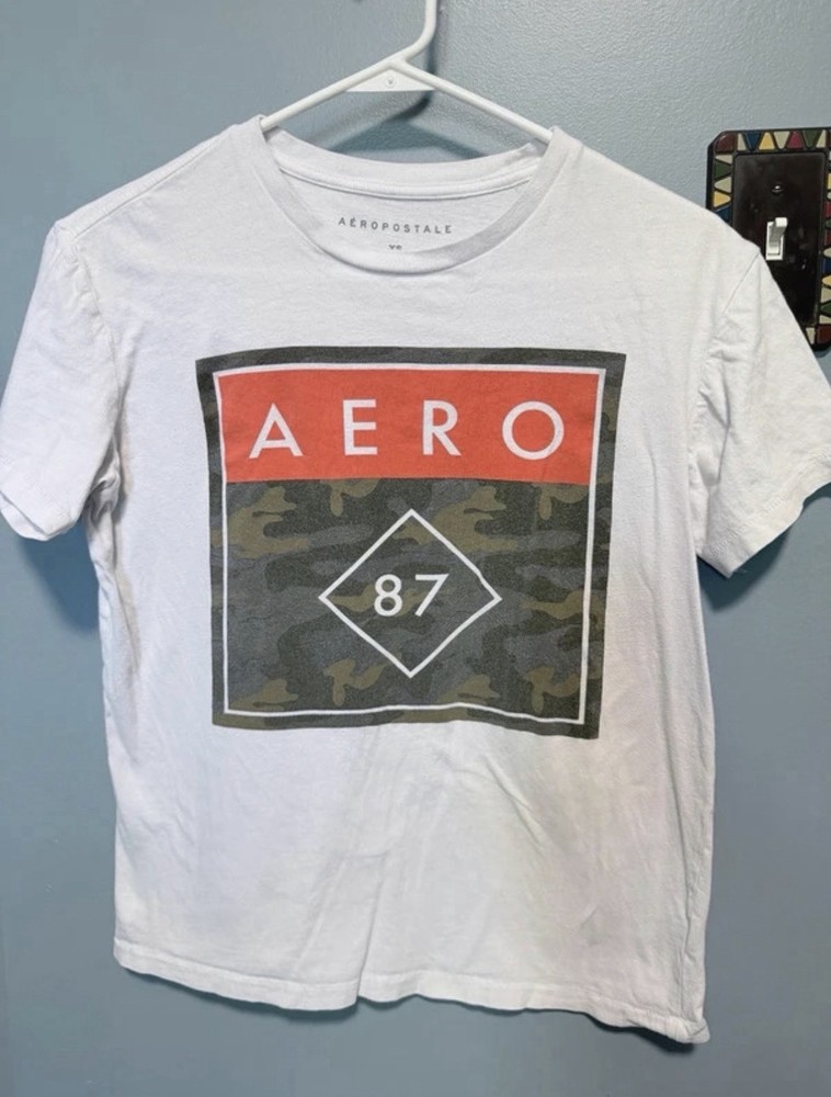 Aéropostale Aero 87 Graphic Camouflage Crew Neck Men’s XS T-Shirt