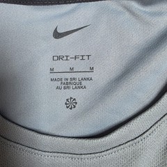 Nike Men’s Miler Dri-FIT Running T-Shirt in Smokey Grey BNWT Size Medium