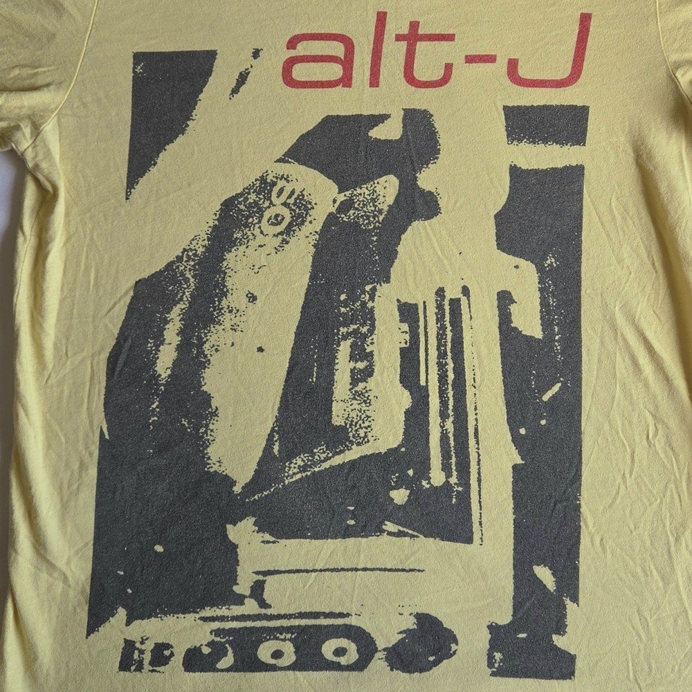 Alt-J Indie Rock Band Concert Tour Music Merch Yellow Medium Graphic T-Shirt Tee