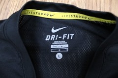 NIKE DRI-FIT LIVESTRONG T-SHIRT BLACK & YELLOW Sz LARGE, L
