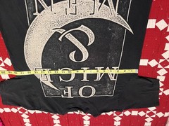 Of Mice & Men Moon T-Shirt M Metalcore Warped Tour Hot Topic Emo VTG Y2K
