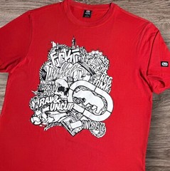 “Ecko Unltd” Big Print Skull Y2K Style T-Shirt Size L