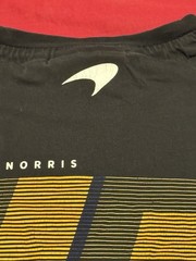 Official McLaren F1 Team Lando Norris #4 Graphic T-shirt Men’s Large Black