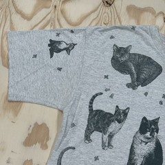 Vintage 90s Cats AOP Double Sided Graphic T-Shirt Fits XL Single Stitch Kitty