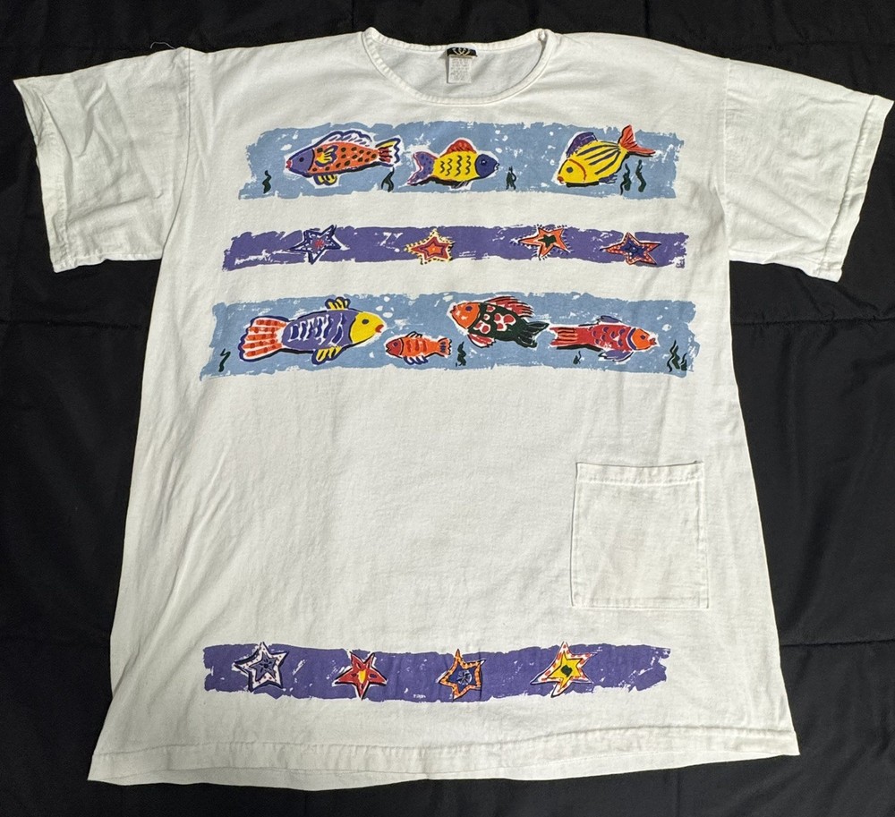 VINTAGE 90s Colorful Aquarium Fish Art Beach, Pocket T-shirt ONE SIZE