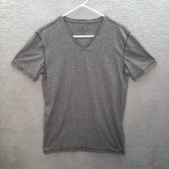 American Eagle Shirt Mens Medium Tall Gray Heather V Neck Preppy Workwear Casual
