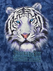 Siegfried & Roy Shirt Adult Medium Blue Tie Dye Graphic White Tiger Crewneck Vtg
