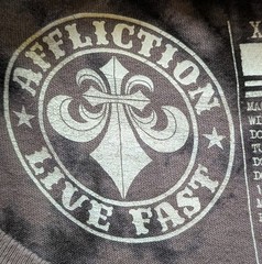 Affliction Men’s Grunge Skull T-Shirt XL | Red Foil “Live Fast” Vintage Style
