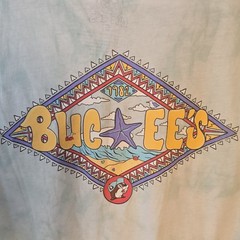 Buc-ee’s Men’s S Light Blue/White Tie-Dye Graphic Logo Crew Neck Cotton Tee