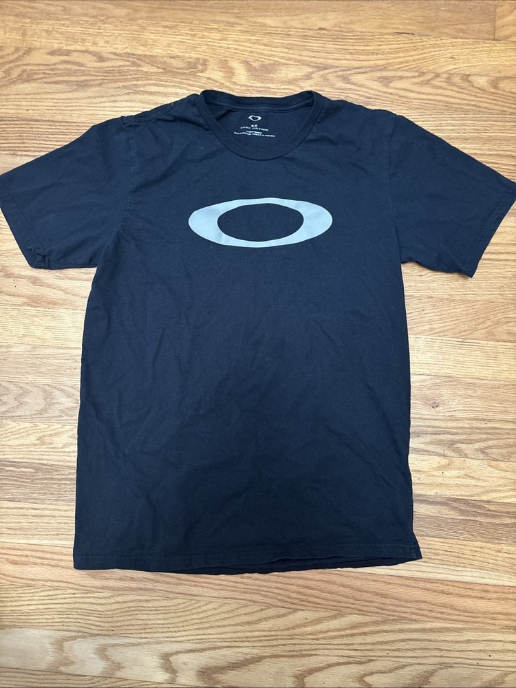 Oakley Shirt Mens Medium Short Sleeve Crew Neck Lightweight Casual Outdoors