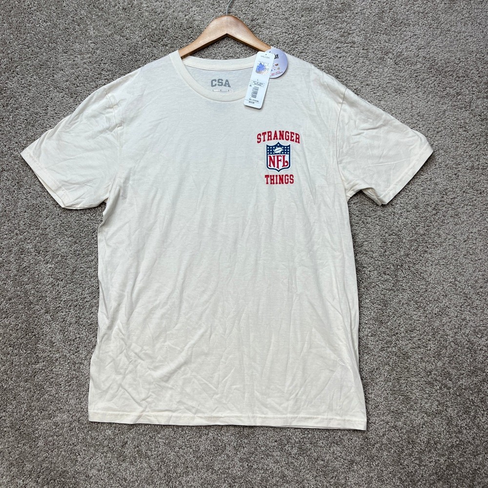 NFL Stranger Things T-Shirt Mens Large Cream Short Sleeve Graphic Tee NEW