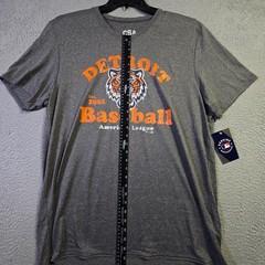 MLB Detroit Tigers Shirt Mens XL Gray Baseball faded Sports Classic Retro NWT