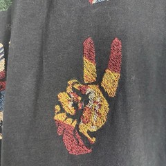 John Varvatos Crew Neck Tee Shirt Black Peace Sign Embroidered Graphic Men’s L