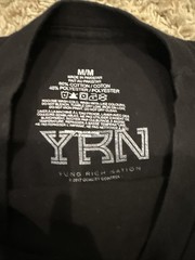 Migos Yung Rich Nation YRN 2017 Culture Album Rap T-shirt Size Medium