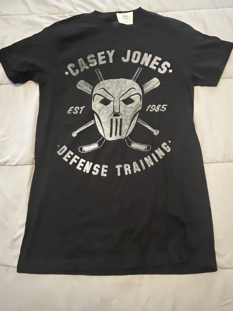 Teenage Mutant Ninja Turltes Casey Jones Defense Academy Adult T-Shirt Small NEW